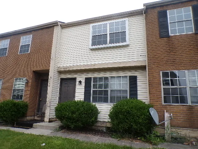 2566 Sawbury Blvd (43235) — Photo 1