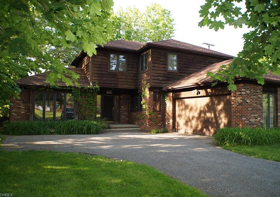 1st image of 16307 Aldersyde Dr