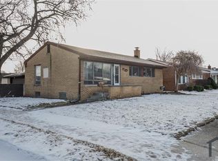 21860 Schroeder Ave, Eastpointe, MI