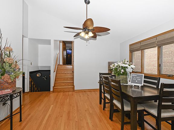5th image of 10220 S Homan Ave