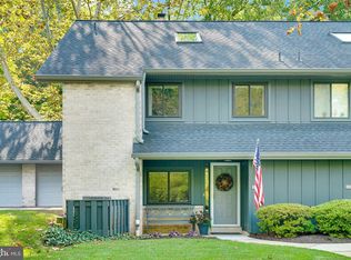501 Foxwood Ln, Paoli, PA 19301