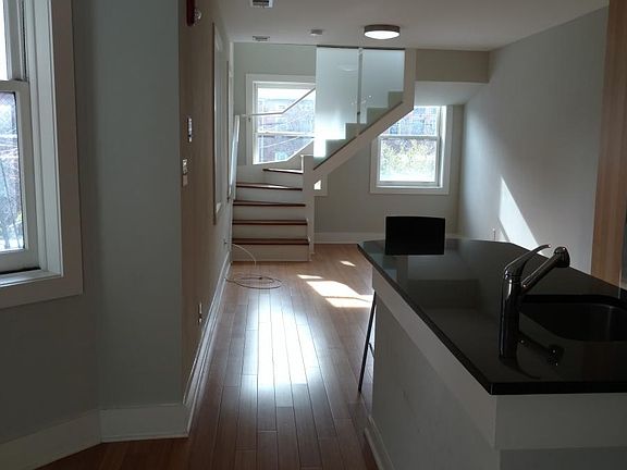 kitchen and breakfast nook