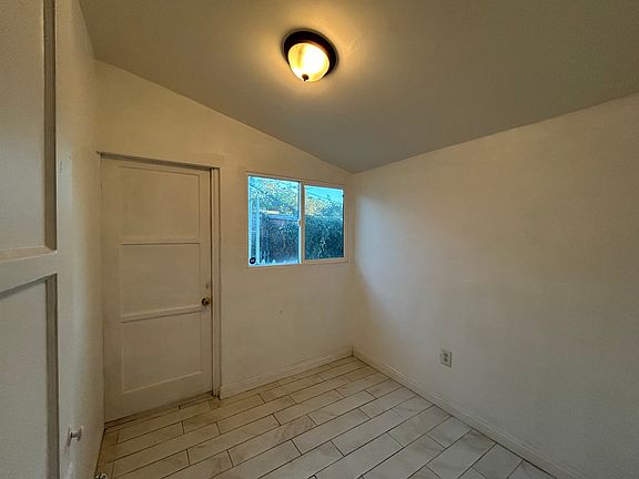 4th image of 4843 Fiesta Ave