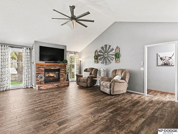 4th image of 13947 Arbor Cir