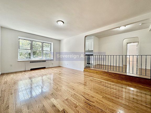 3rd image of 100 Bennett Ave #10A