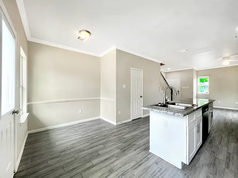 7903 Moon Beam St #C — Photo 6