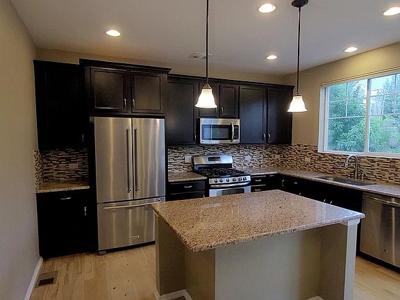 5th image of 2654 Bellavista St