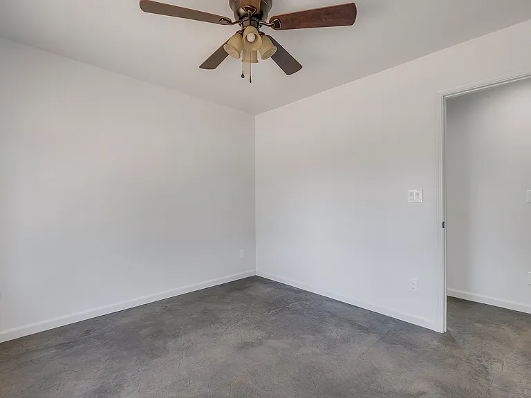 1660 Kenford Way — Photo 21
