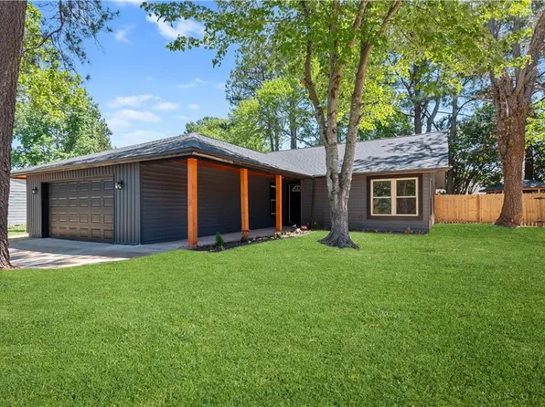 503 Thornloe Ln, Chesapeake, VA 23320