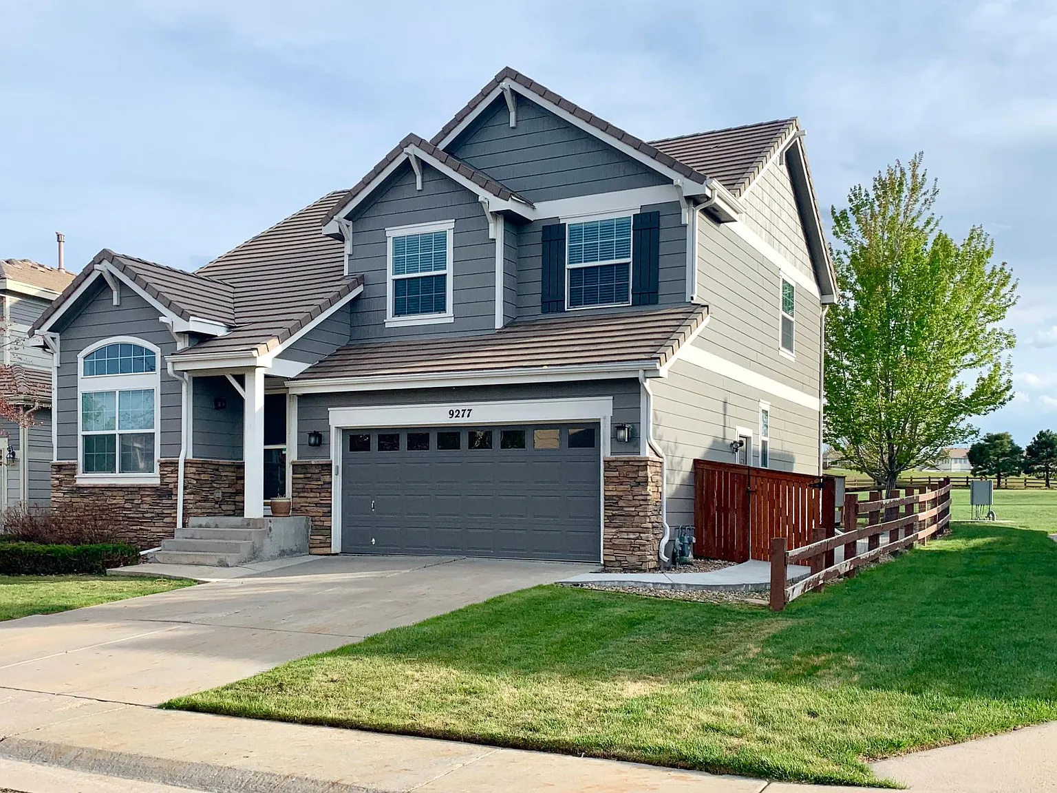 9277 Melborne Ct — Photo 2