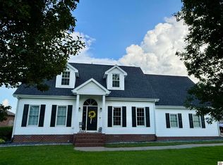 200 Willow Cv, Paducah, KY 42003