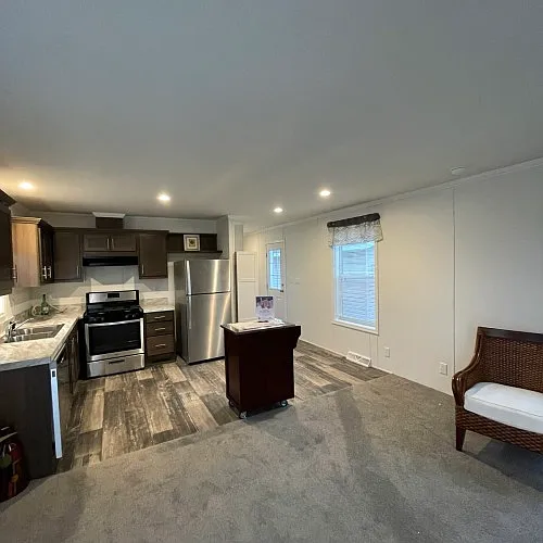 450 Noah Dr — Photo 13