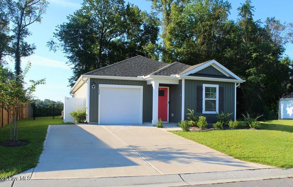 1st image of 1554 Harpie Eagle Ln NE