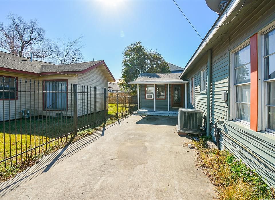 1st image of 6842 Avenue L #B
