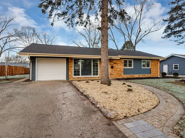 560 Morton St, Hoffman Estates, IL 60169