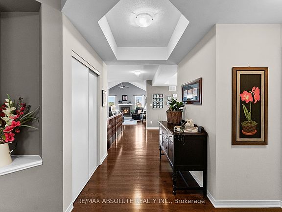 3rd image of 189 Edey St