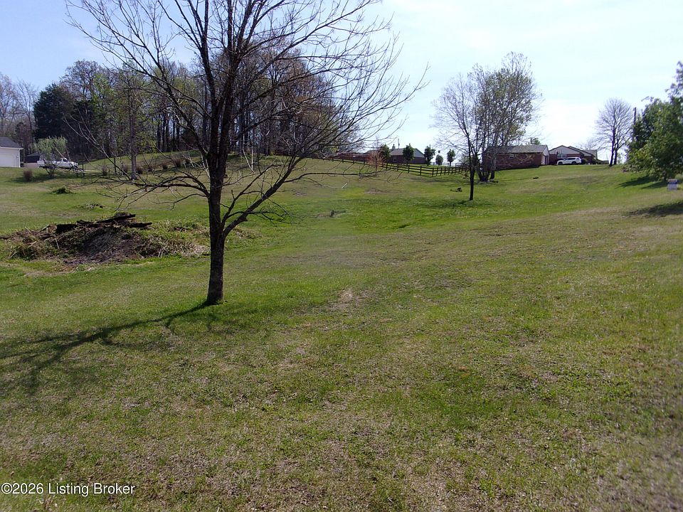 2nd image of 1300 Oak Knoll Dr