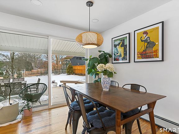 5th image of 1353 Mill Plain Road