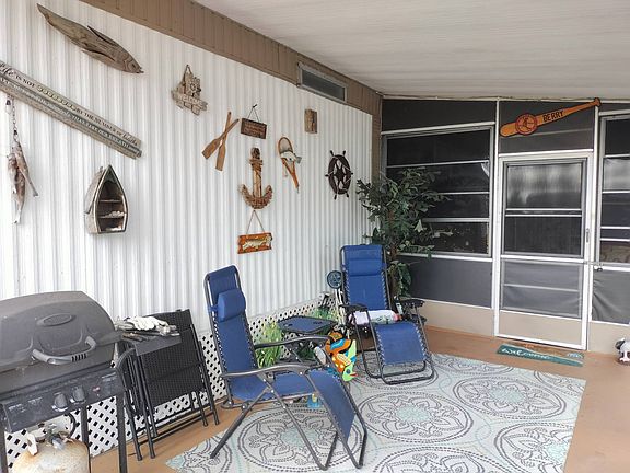 4th image of 1536 Us Highway 441 SE #27