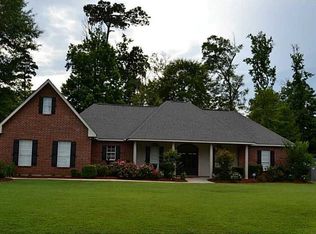 113 Ironwood Dr, Madisonville, LA 70447
