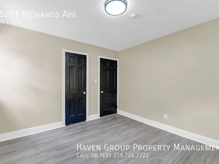 25291 Richards Ave — Photo 11