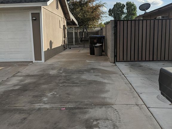 5th image of 2821 E Coralbell Ave