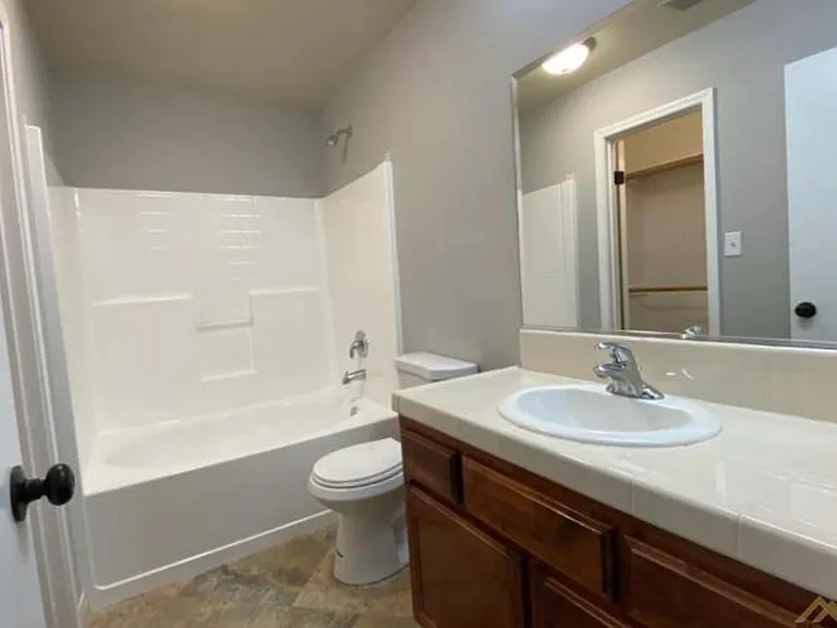 6002 Piacenza Pl — Photo 19