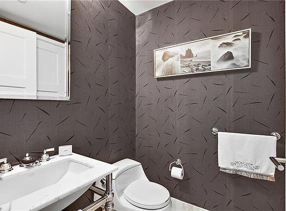 5th image of 1 Renaissance Sq Unit 22B