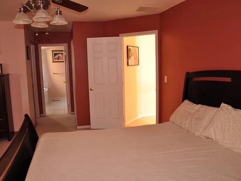 298 Ivy Ct — Photo 4