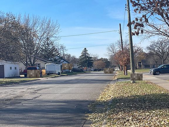 5th image of 1800 Centennial Dr