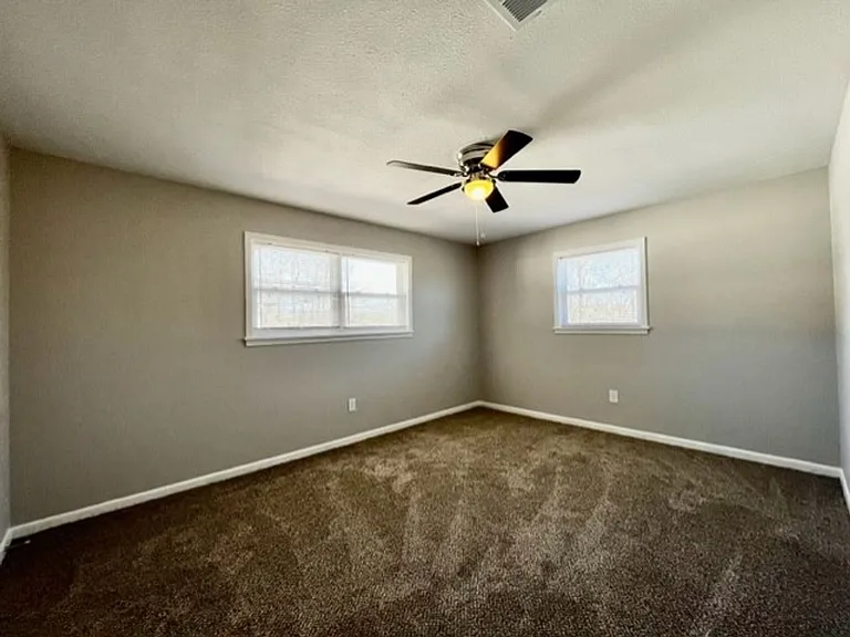711 Melody Ln #B-1 — Photo 7