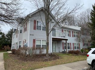 2204 Cypress Ln, East Brunswick, NJ 08816