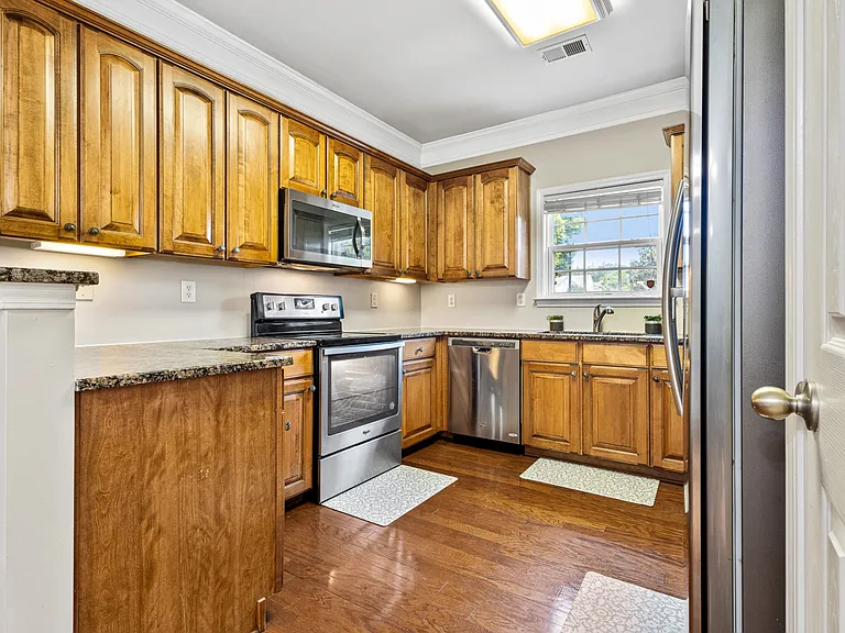 606 Lofty Ln SW — Photo 14