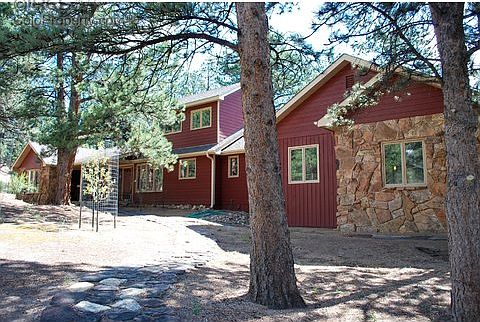 2nd image of 880 Black Canyon Dr