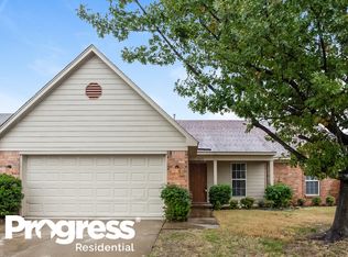 1800 Sarah Ann Dr W, Southaven, MS 38671