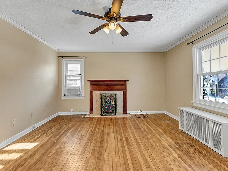 2317 Canterbury Rd — Photo 23