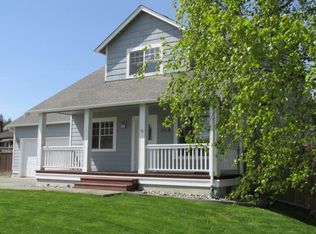 3918 H Ave, Anacortes, WA 98221