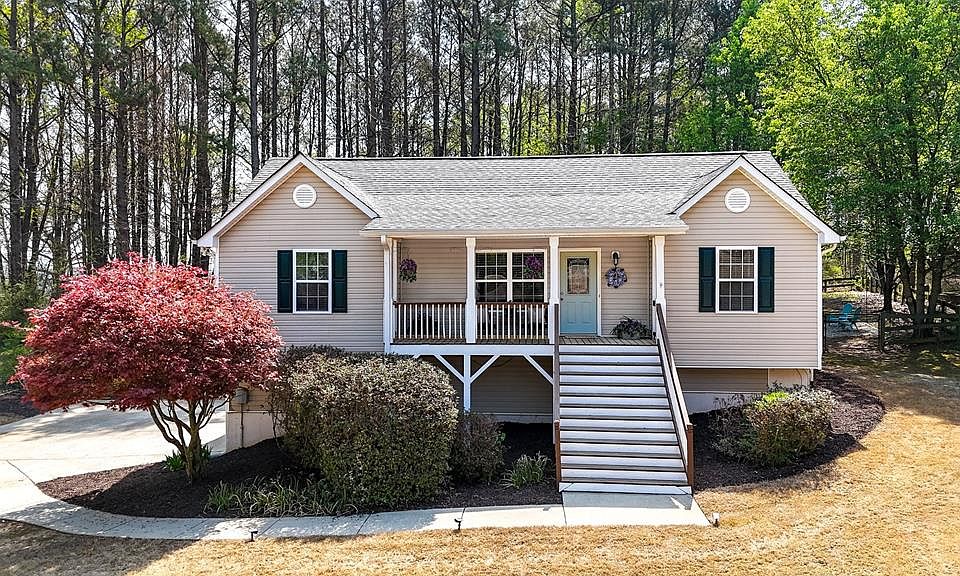 1st image of 262 Danburg Ct