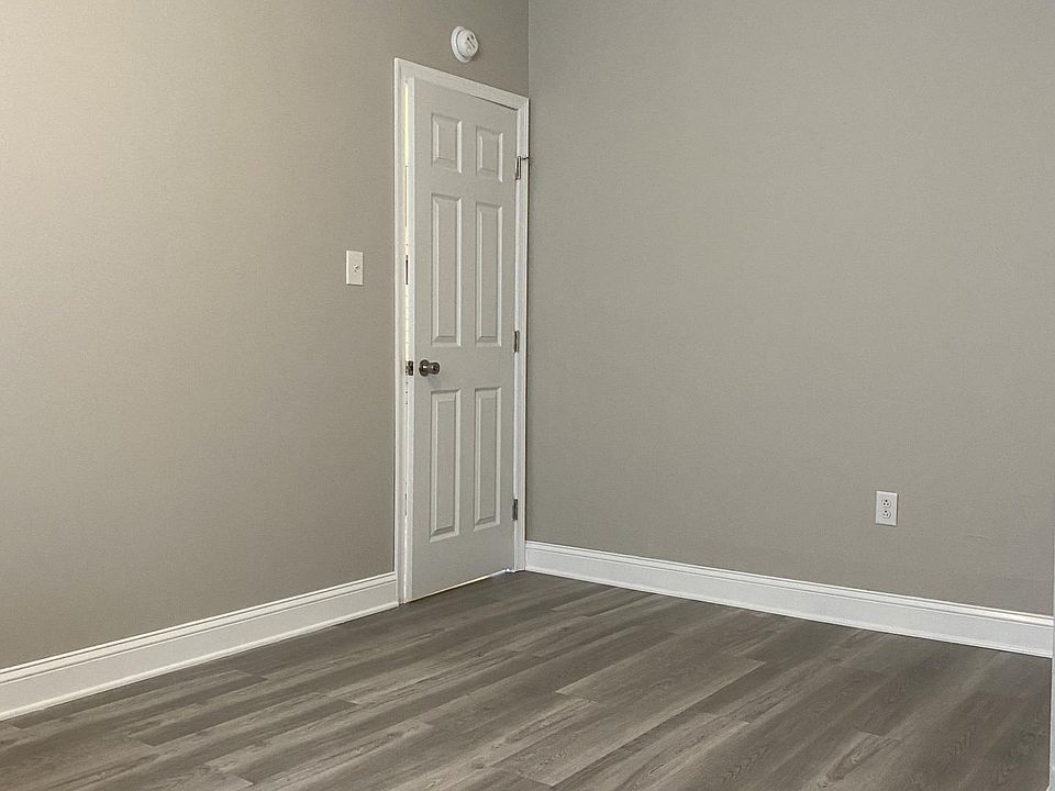 Front Bedroom