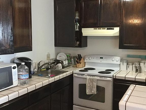 4th image of 831 San Juan Dr
