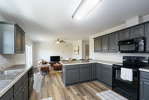 256 Spring St Photo 1