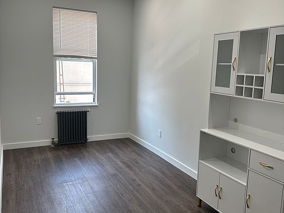 5th image of 35-04 21st Ave #2R
