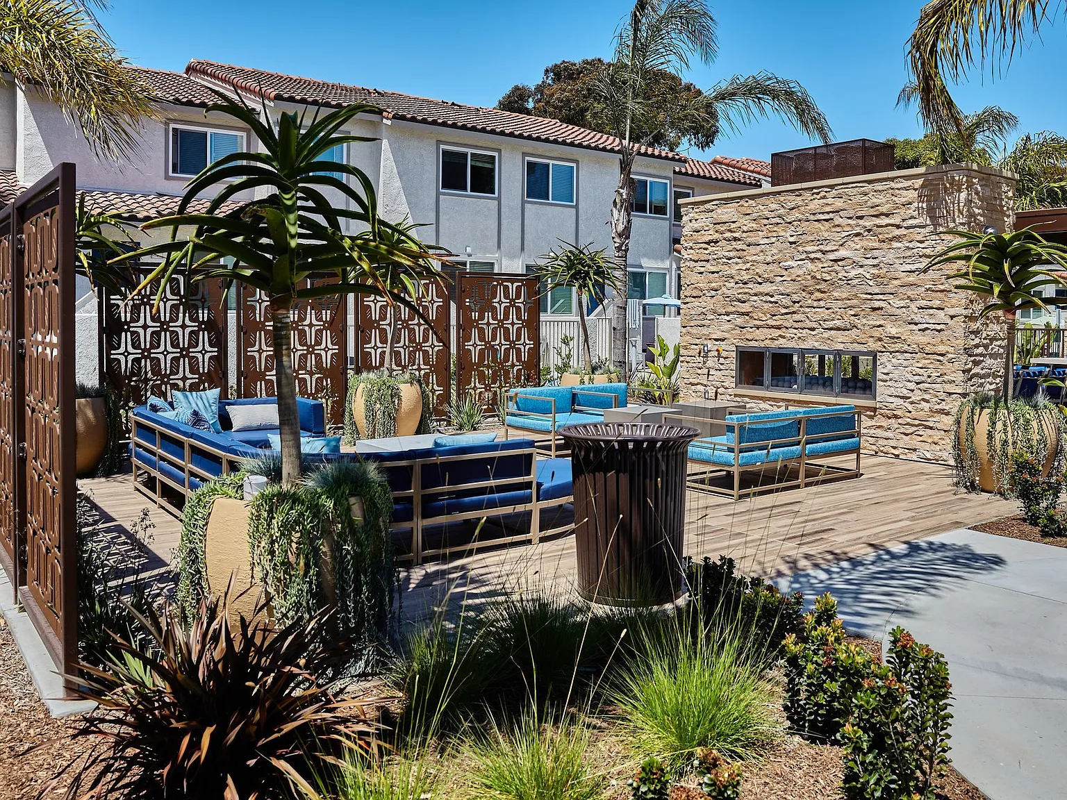 Surfside Villas — Photo 3