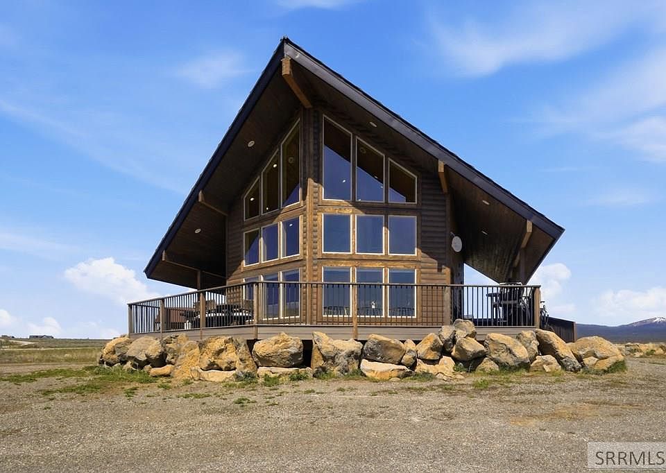 1st image of 3811 Southshore Dr