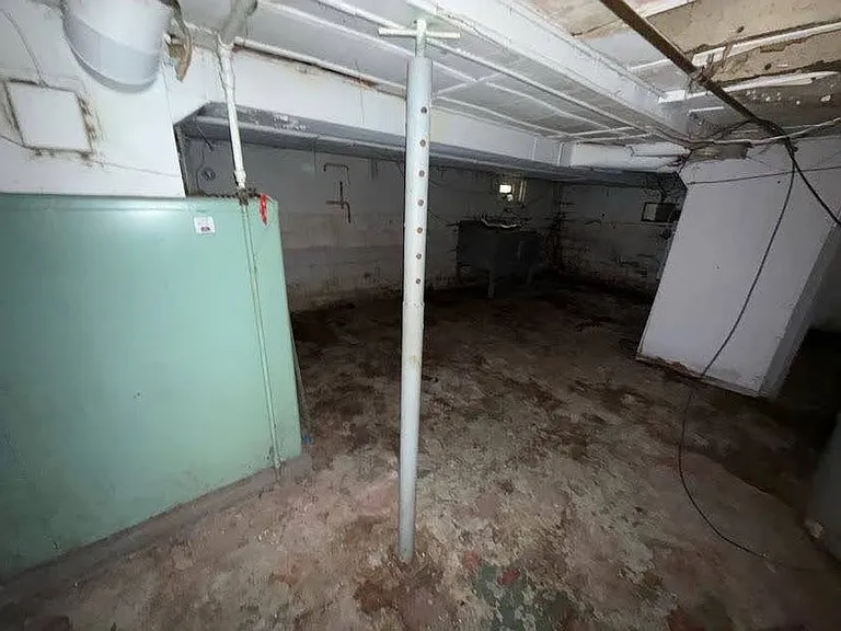 314 E McClure Ave — Photo 11