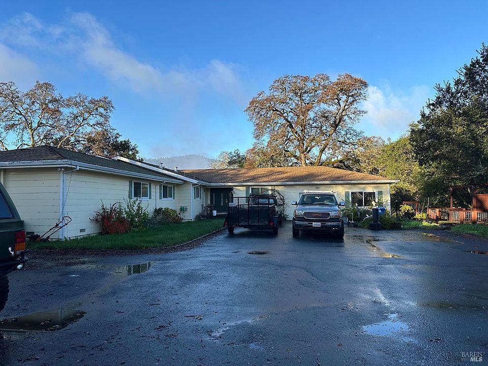 1st image of 894 N Cloverdale Boulevard