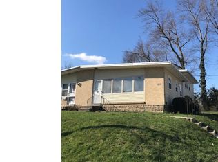 1010 Surrey Rd, Philadelphia, PA 19115