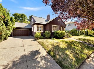 4518 NE Irving St, Portland, OR 97213