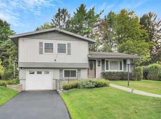 12 Manchester Blvd, Owego, NY 13827