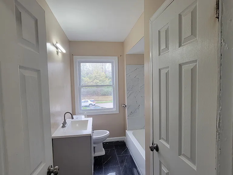 1624 E Belvedere Ave — Photo 9